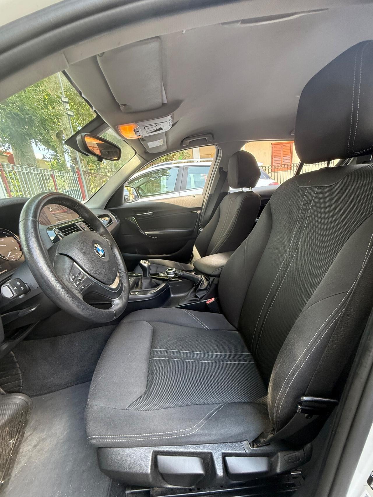 Bmw 116 116d 5p. Urban