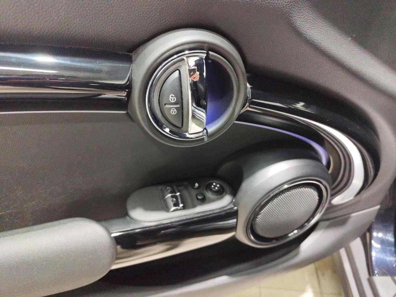 MINI Mini Cooper SE Classic