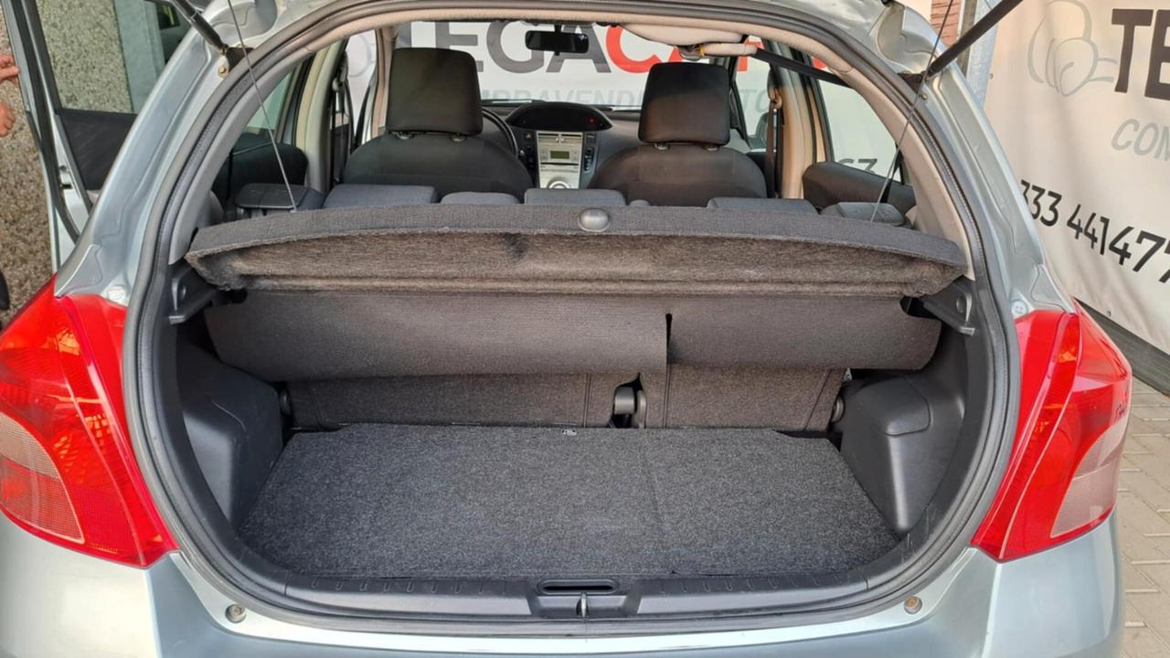Toyota Yaris 1.3 5 porte