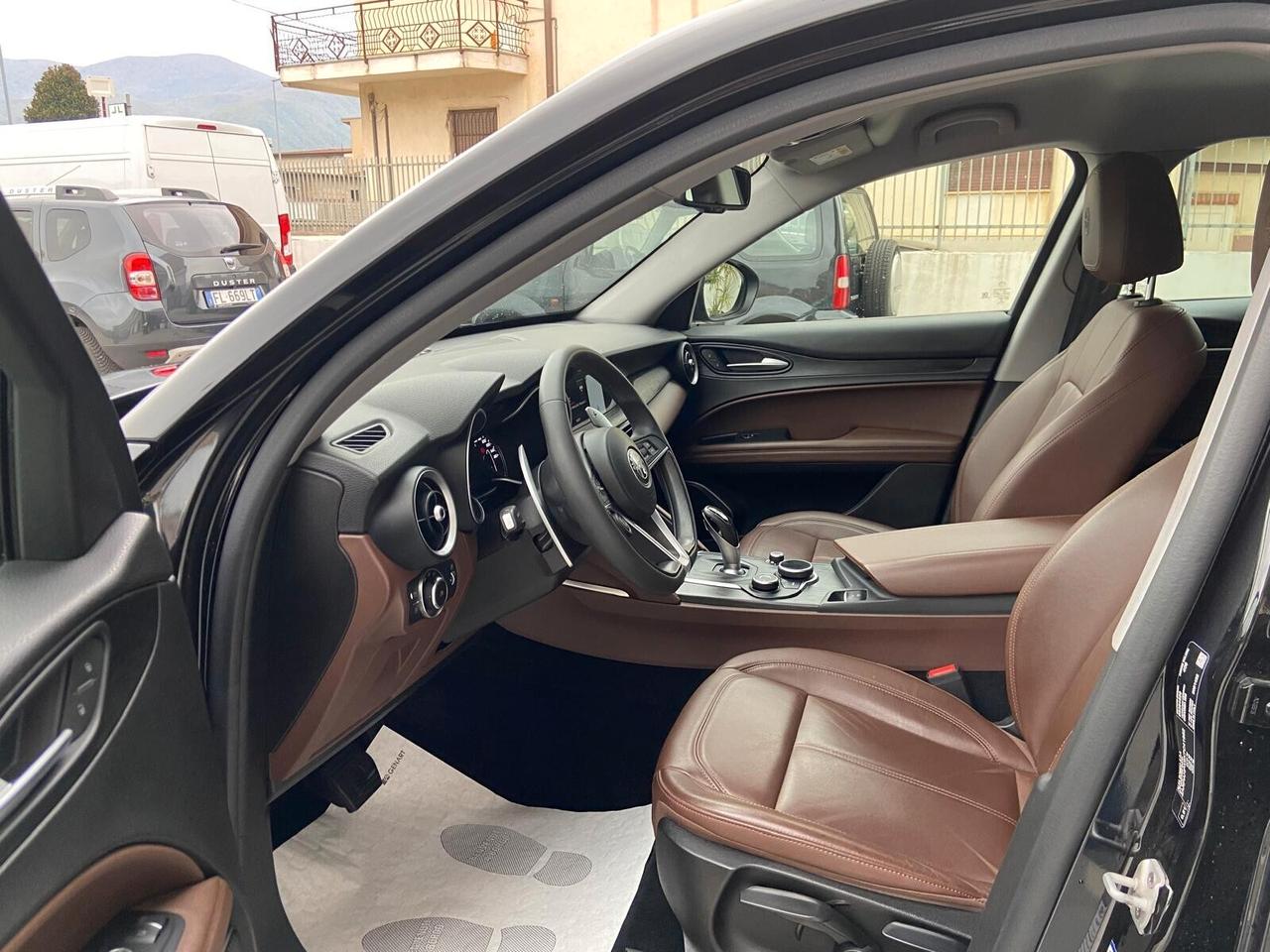 Alfa Romeo Stelvio 2.2 Turbodiesel 190 CV AT8 Q4 Executive