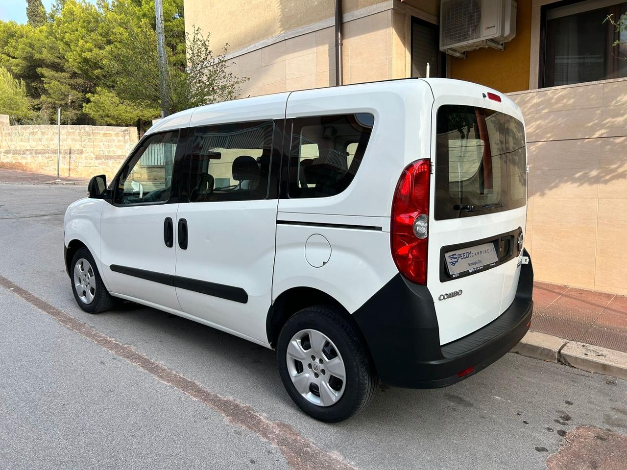 Opel Combo 1.6 mjt 2016 5posti N1