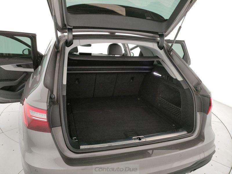 Audi A4 2.0 35 TDI MHEV Business Advanced S Tronic