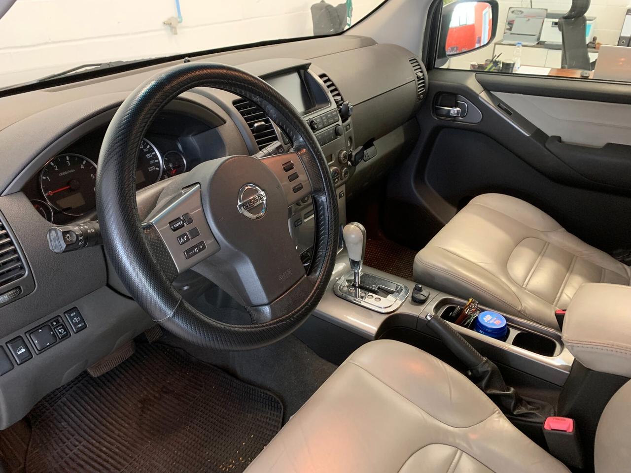 Nissan Pathfinder 2.5 dCi LE Platinum