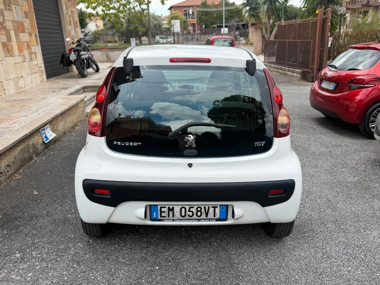 Peugeot 107 1.0 68CV 5 porte