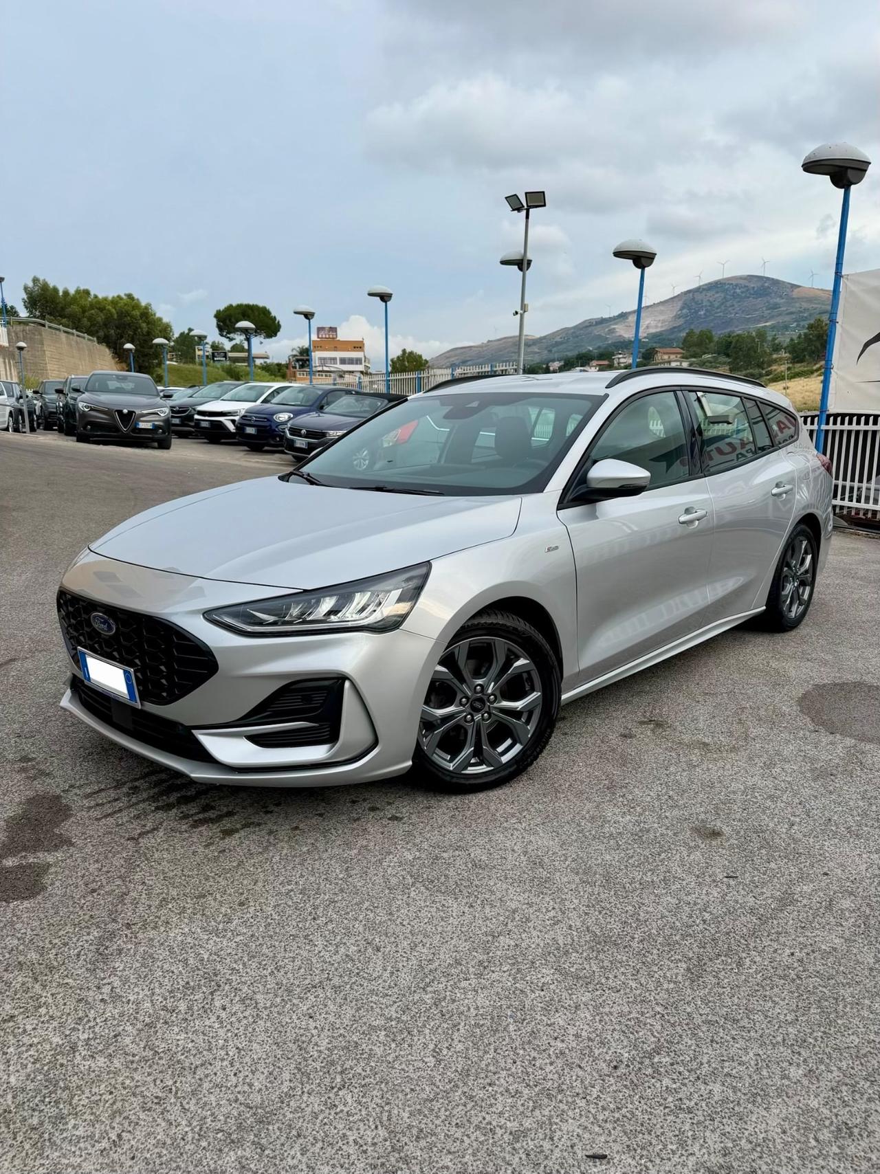 Ford Focus 1.0 EcoBoost Hybrid 155 CV ST-Line 2023