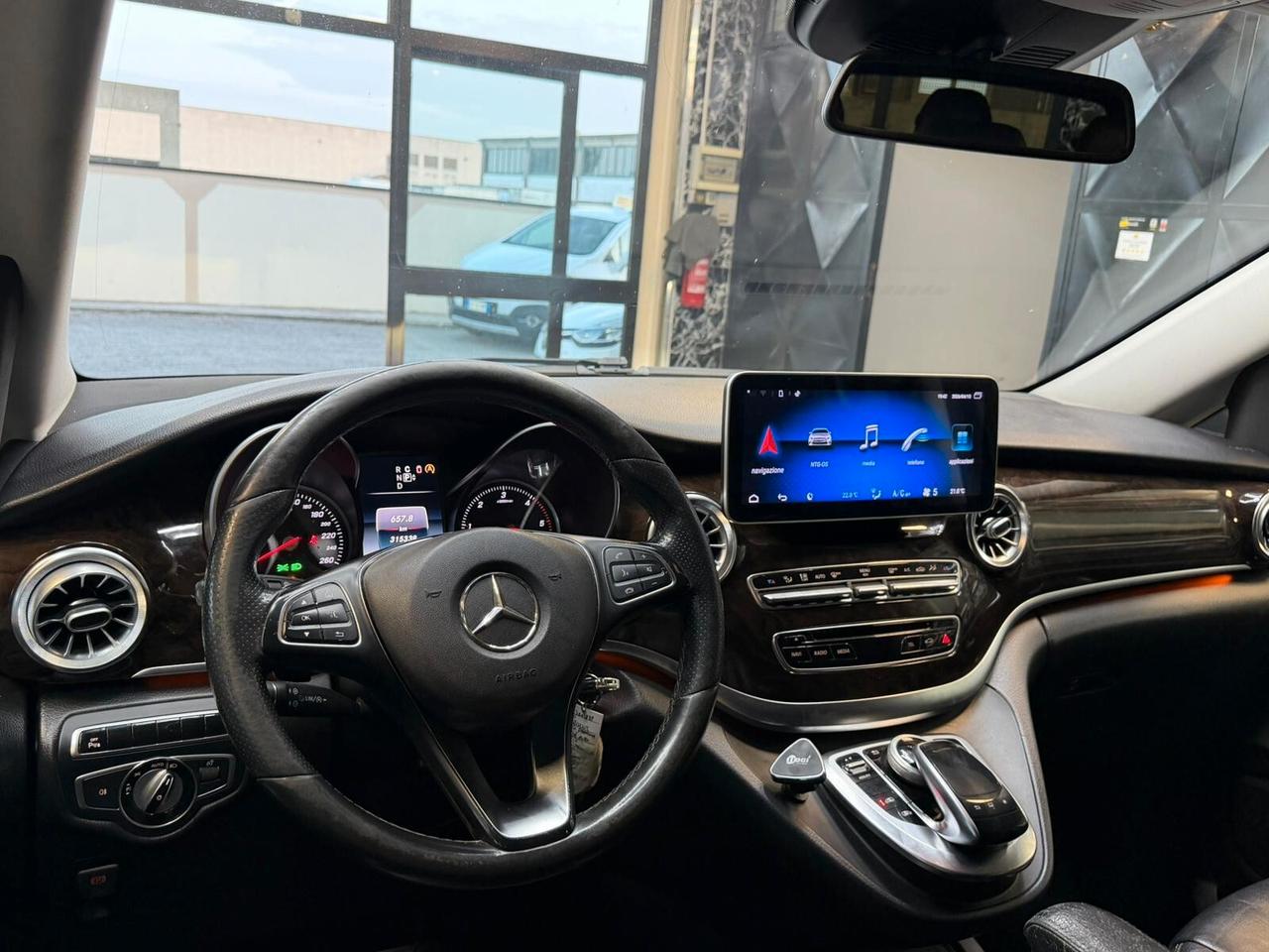 Mercedes-benz V 250 d Automatic Premium Extralong