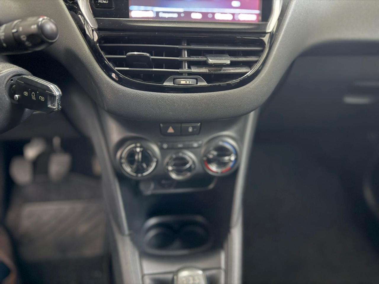 Peugeot 208 PureTech 82 5p. GPL Allure