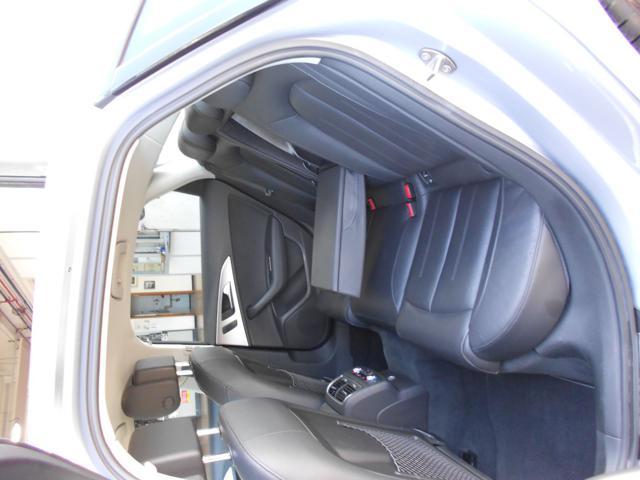 AUDI A6 3.0 TDI quattro S tronic Business Plus