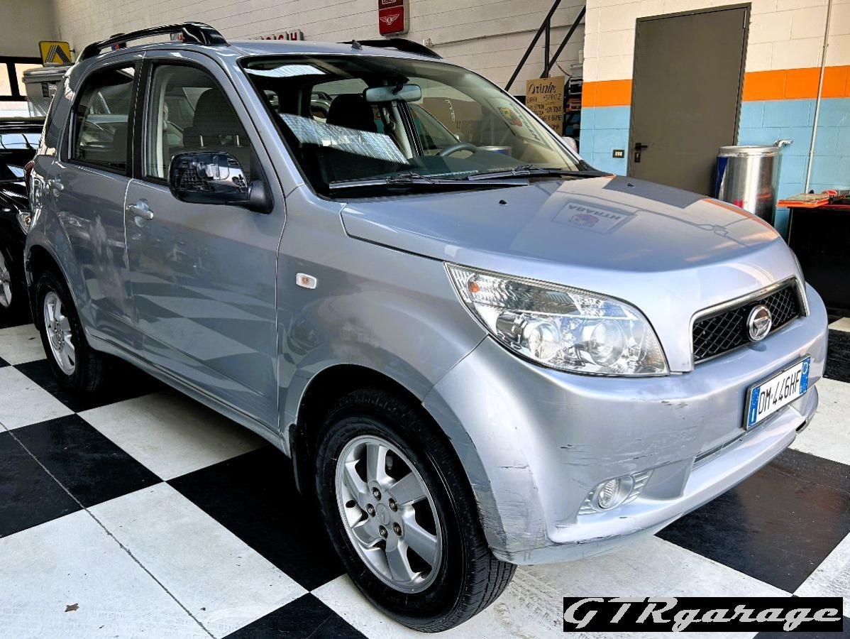 DAIHATSU TERIOS 1.5i 16V 4WD SX AUTOMATICA OK NEO