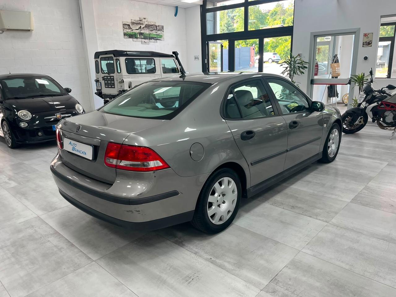Saab 9-3 1.8 i