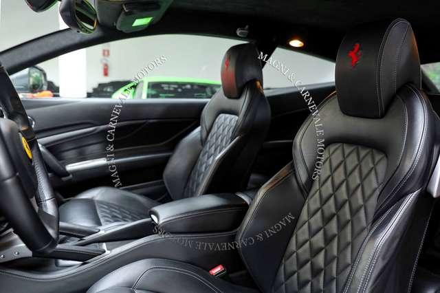 Ferrari FF DISPLAY PASSEGGERO|SCUDETTI|SCARICHI|FULL PPF