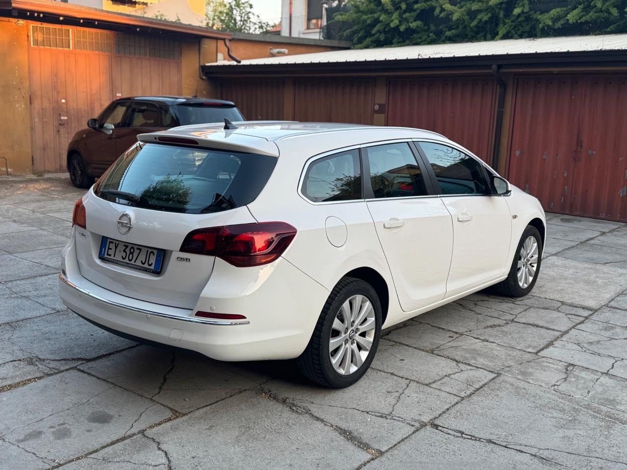 Opel Astra 1.6 CDTI 136CV EcoFLEX S&S 5 porte Business