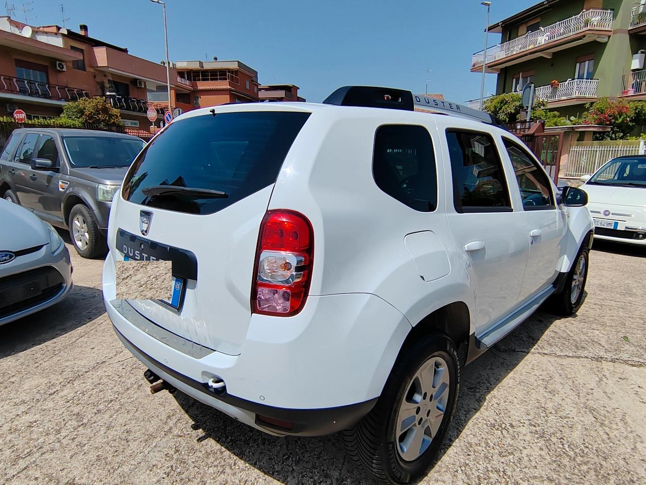 DUCIA DUSTER GPL NAVI GANCIO TRAINO