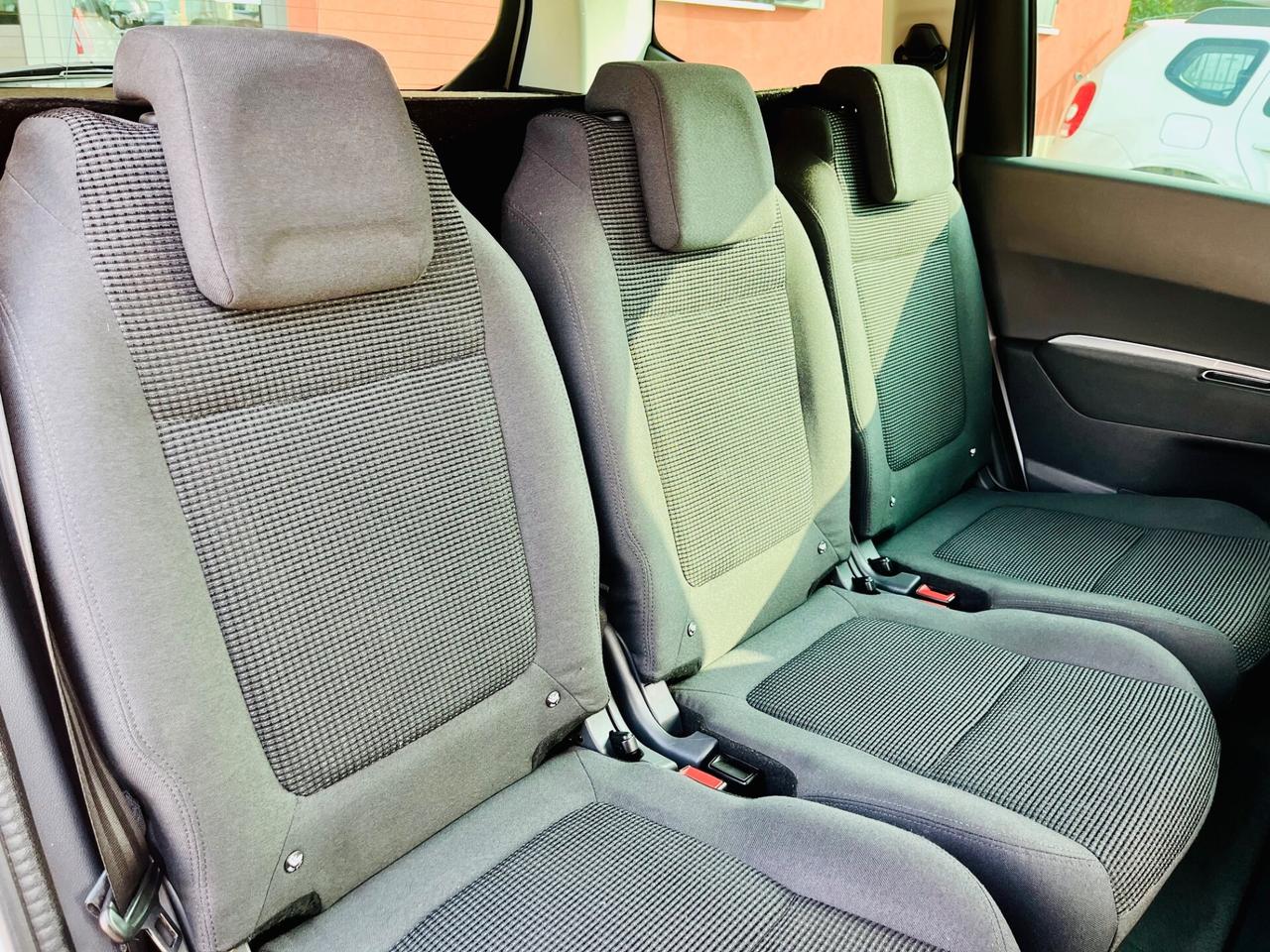 Peugeot 5008 BlueHDi 120 S&S Allure