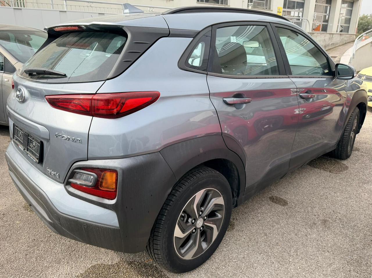 HYUNDAI KONA 1.6 FULL HYBRID X-TECH