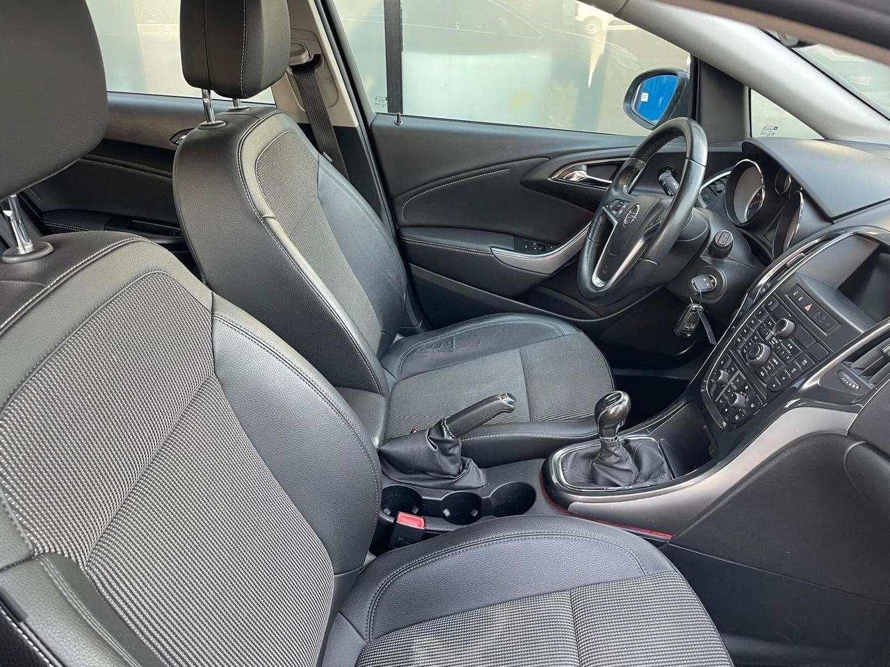 Opel Astra 1.7 CDTI 130CV Sports Tourer Cosmo