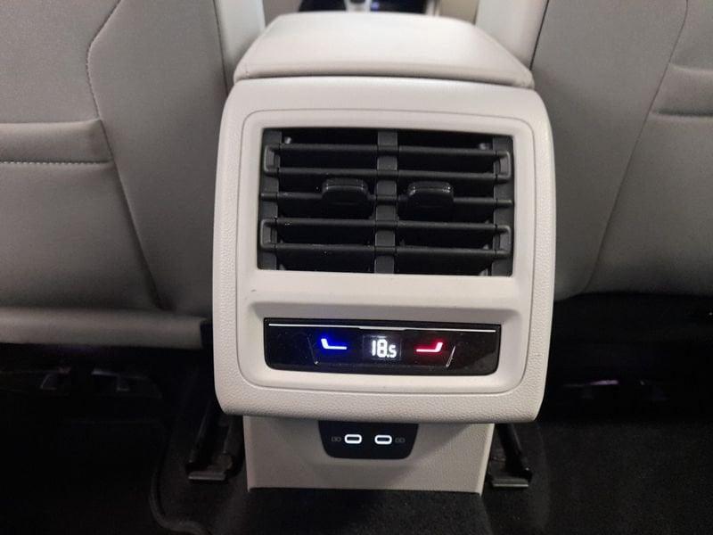 Volkswagen Golf 2.0 TDI 115cv Style