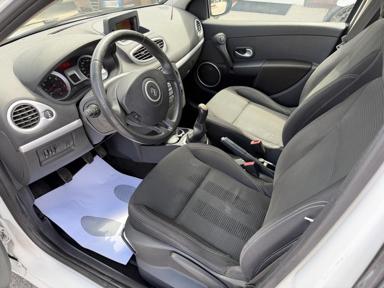 RENAULT Clio 1.2 Benzina 5 porte NEOPATENTATI