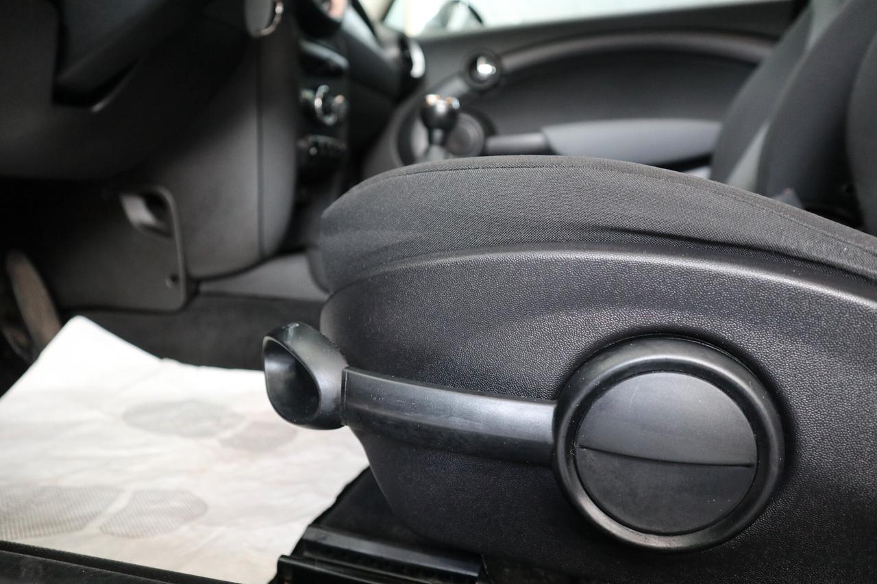 Mini 1.6 16V One D