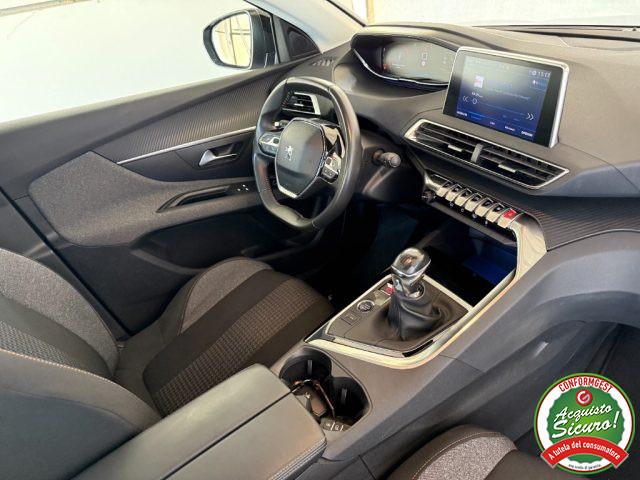 PEUGEOT 3008 BlueHDi 130 S&S Active Pack