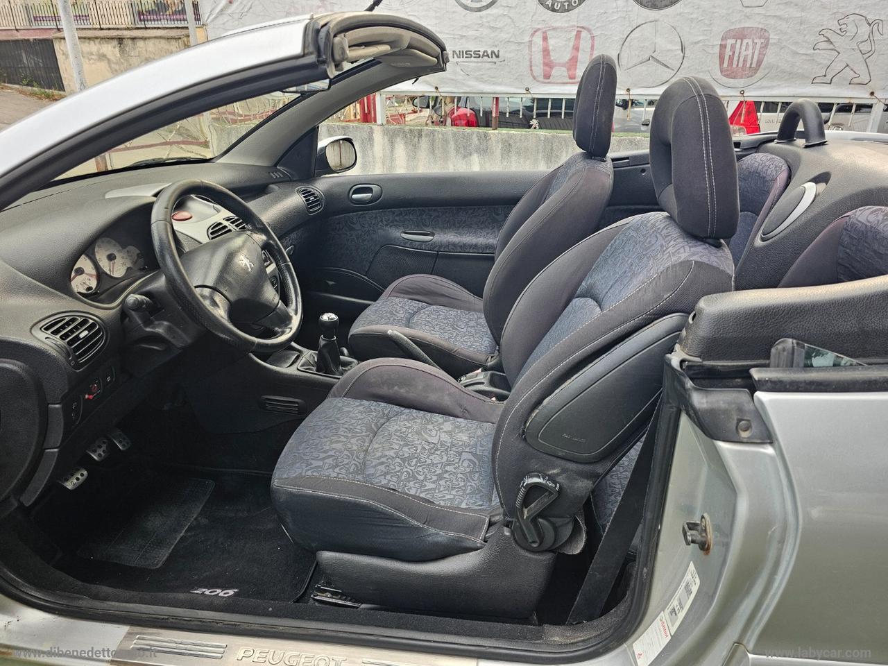 PEUGEOT 206 1.6 16V CC Quiksilver ASI
