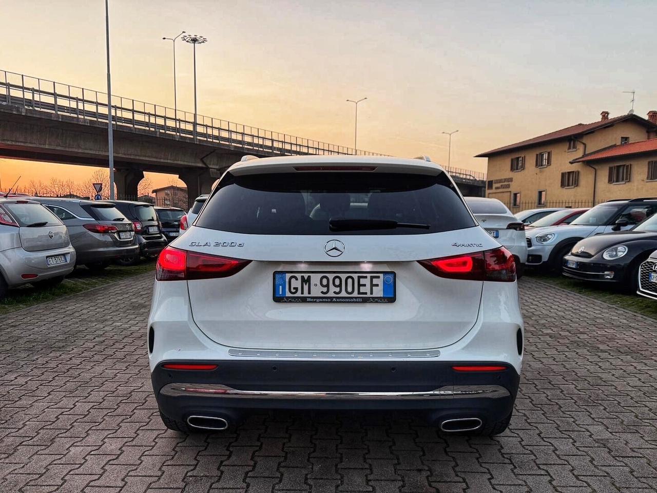 Mercedes-benz GLA 200 d Automatic 4Matic Premium