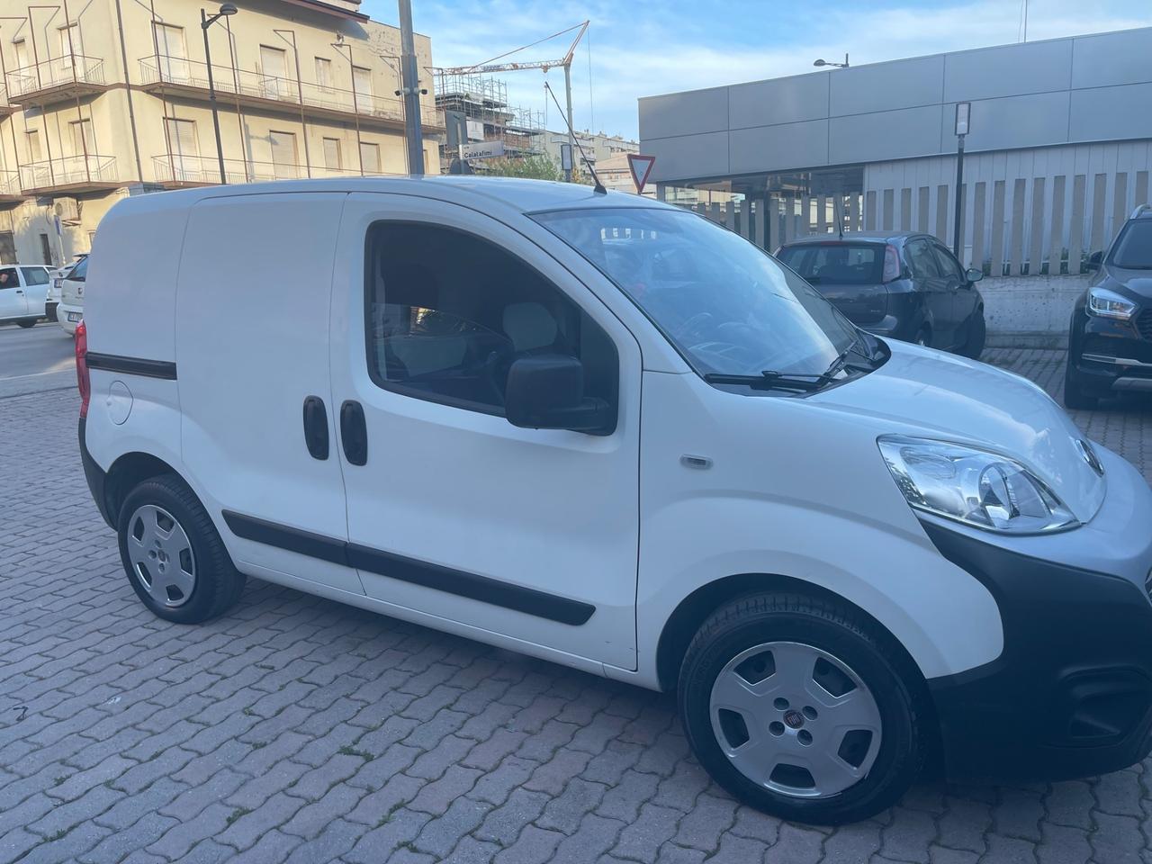 Fiat Fiorino 1.3 MJT 95CV Cargo SX