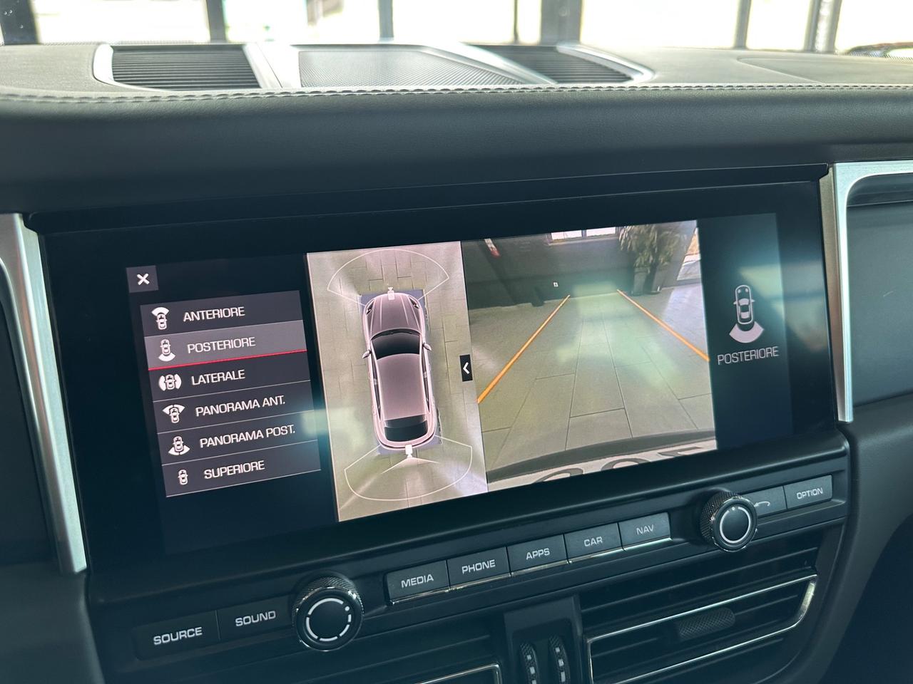 Porsche Macan 2.0 PASM