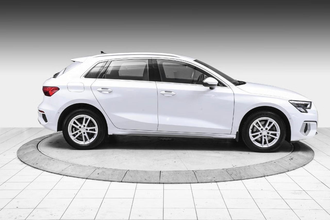 Audi A3 Sportback 40 TFSIe Advanced Business