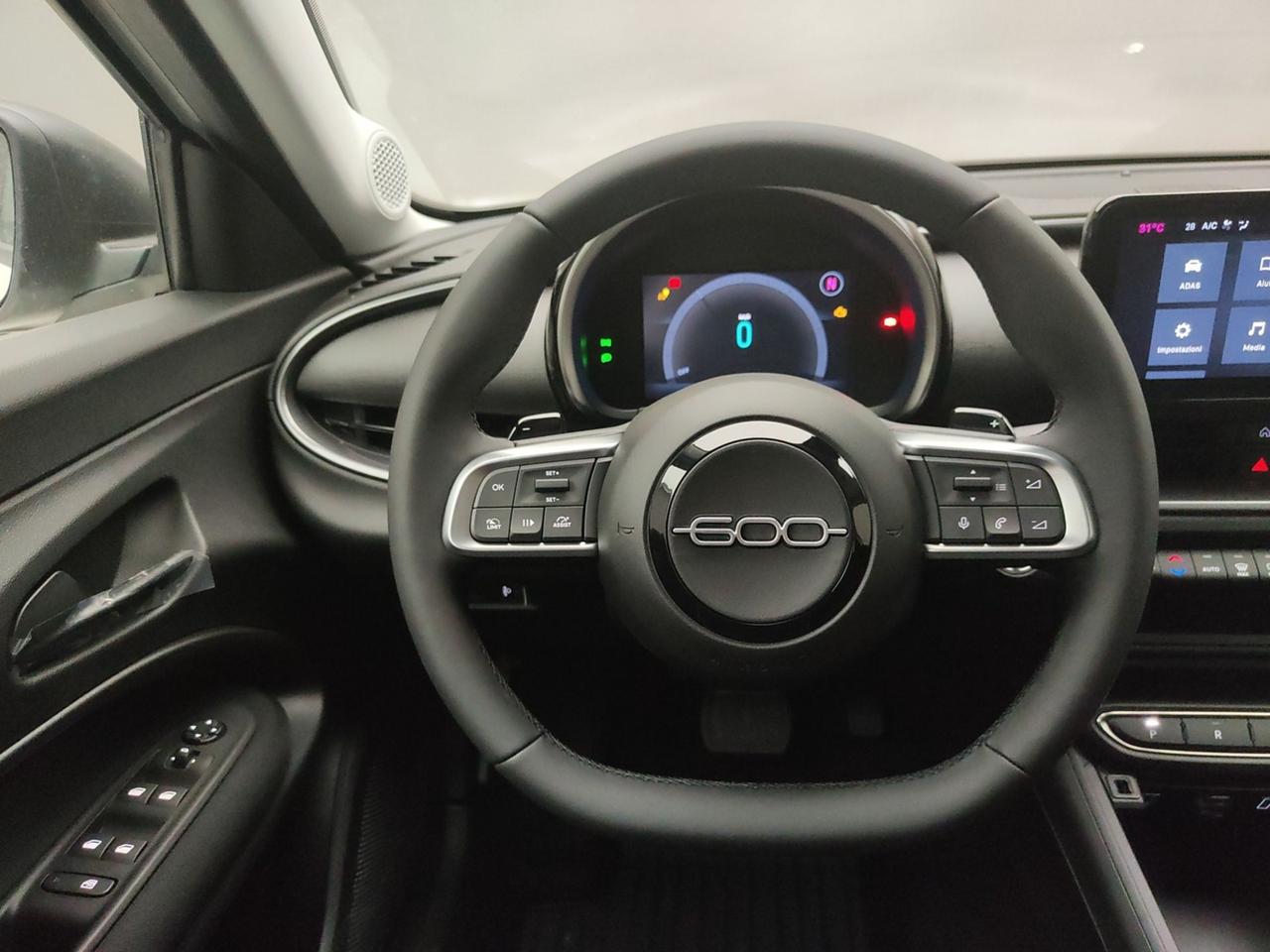 FIAT 600 IV 2023 1.2 MHEV 110CV DCT