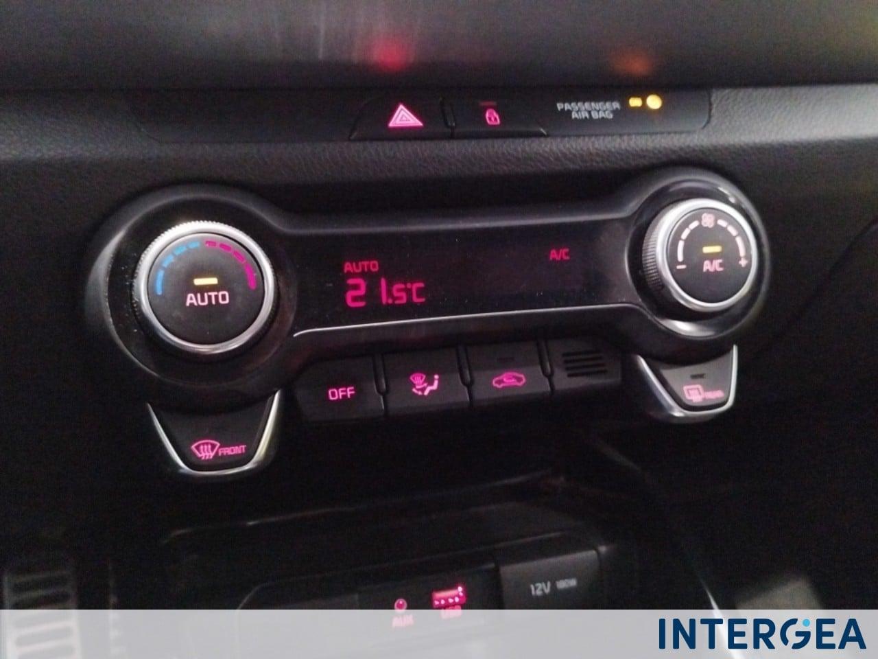 KIA Stonic 1.0 t-gdi Style 120cv dct7 my18