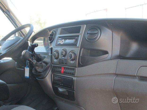 Iveco Daily 70C17 3000 170CV E5 CENTINA DA 4.50 M