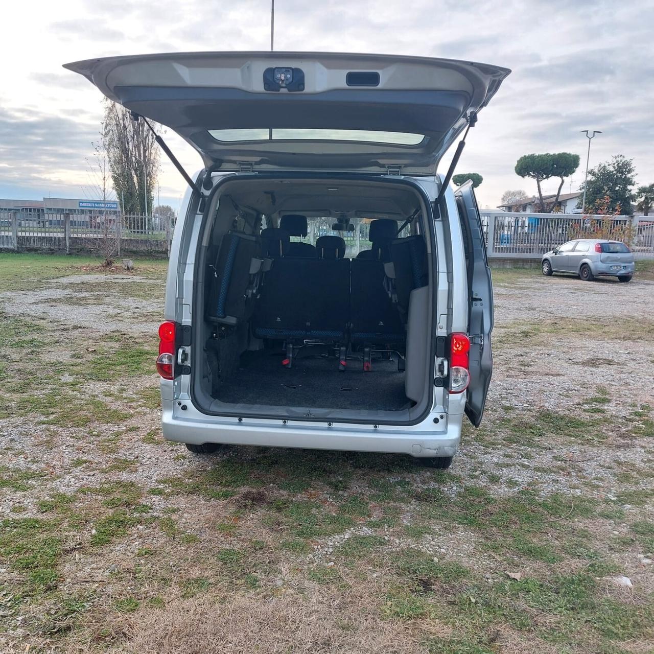 Nissan NV200 1.5 dCi 110CV Bus