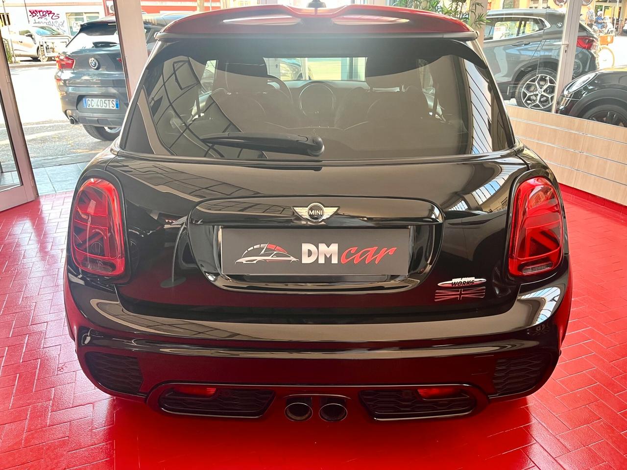 MINI JOHN COOPER WORKS 2.0 231CV Cambio automatico Navigatore Cerchi GARANZIA 12 MESI