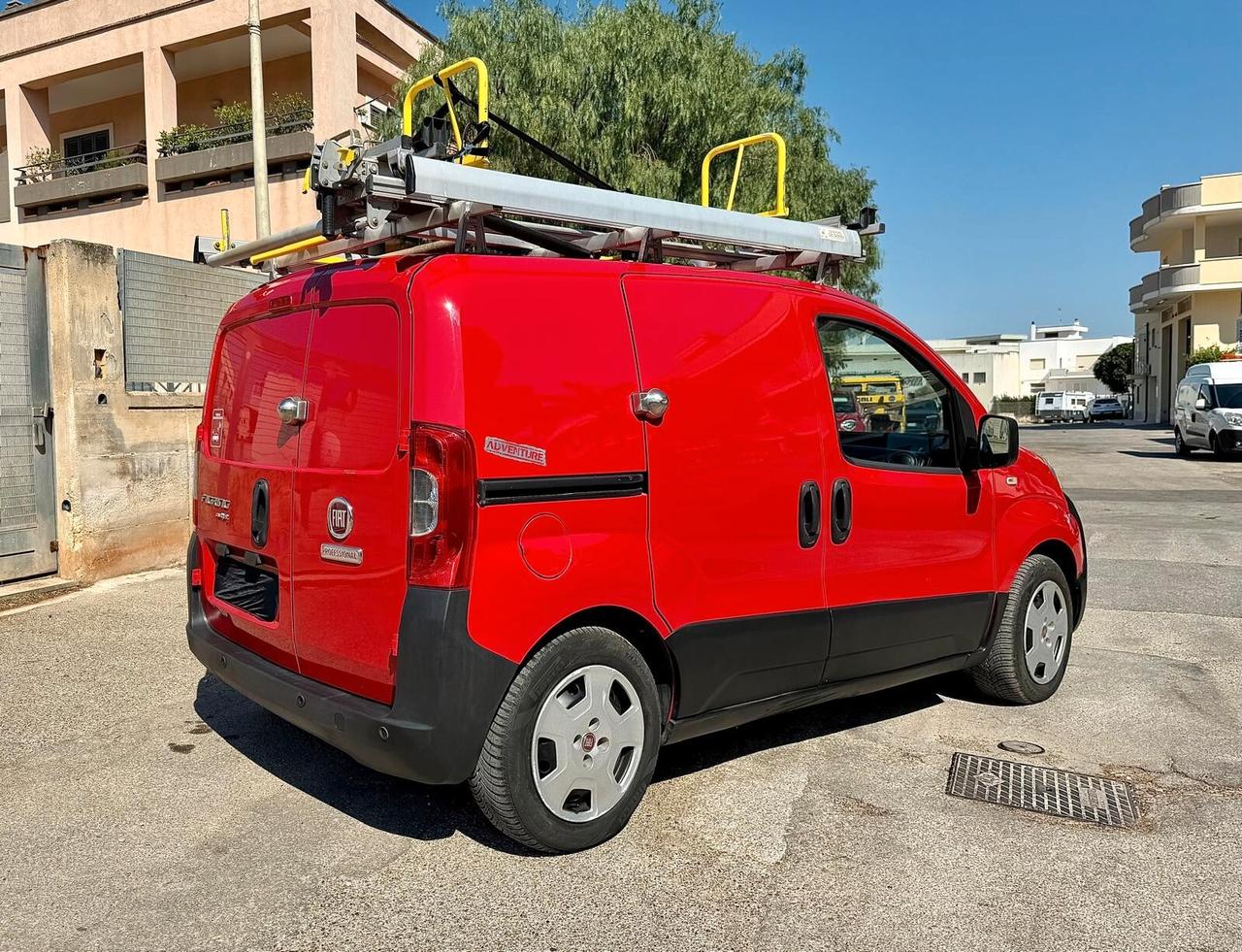 Fiat Fiorino 1.3 MJT Cargo Adventure 2017