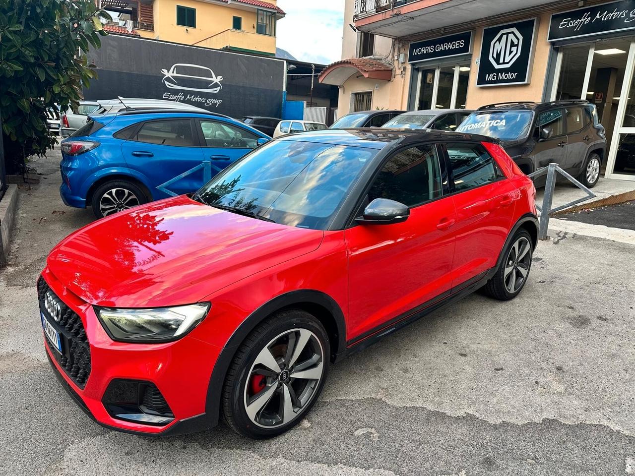 Audi A1 citycarver 30 TFSI Identity Contrast