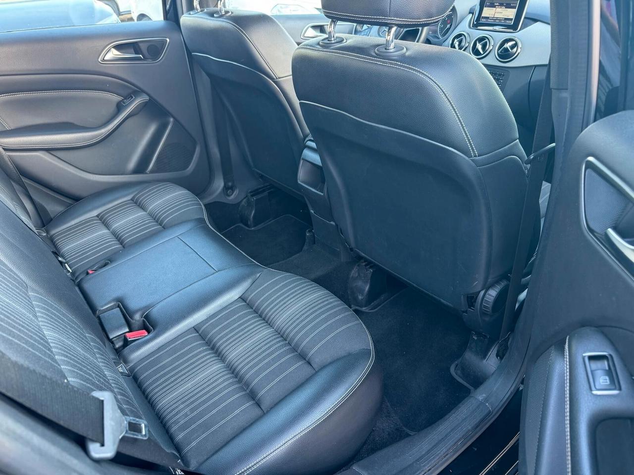 MERCEDES - Classe B - 180 CDI Premium - NEOPATENTATI - FINANZIABILE - PERMUTE