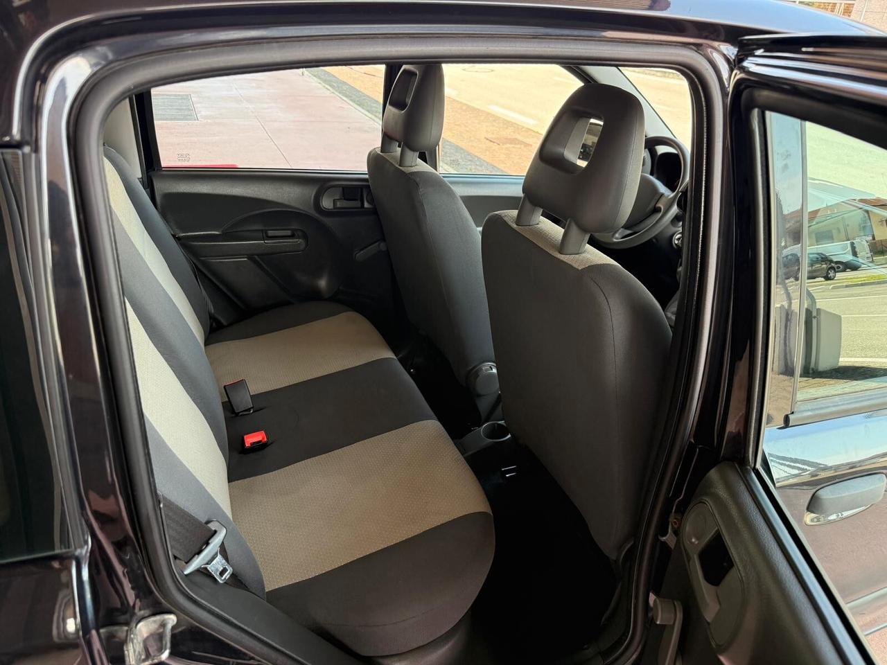 Fiat Panda 1.2 benzina - clima neopatentati