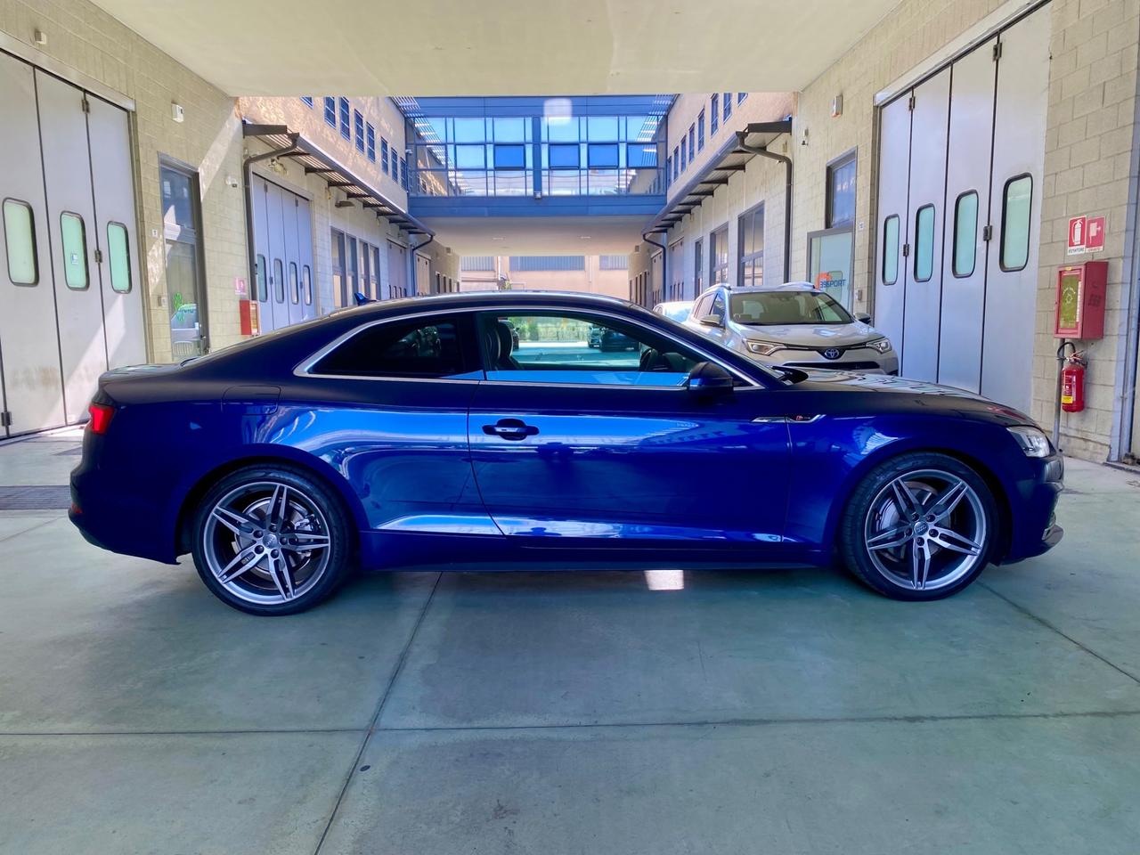 Audi A5 2.0 TDI 190 CV ultra S tronic Business Sport