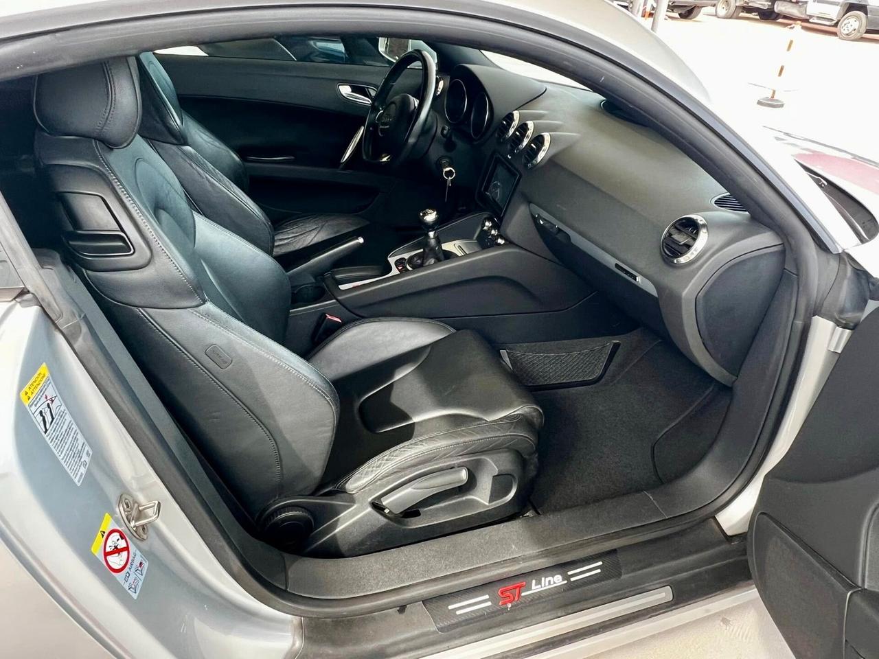 AUDI TT 2.0 200CV