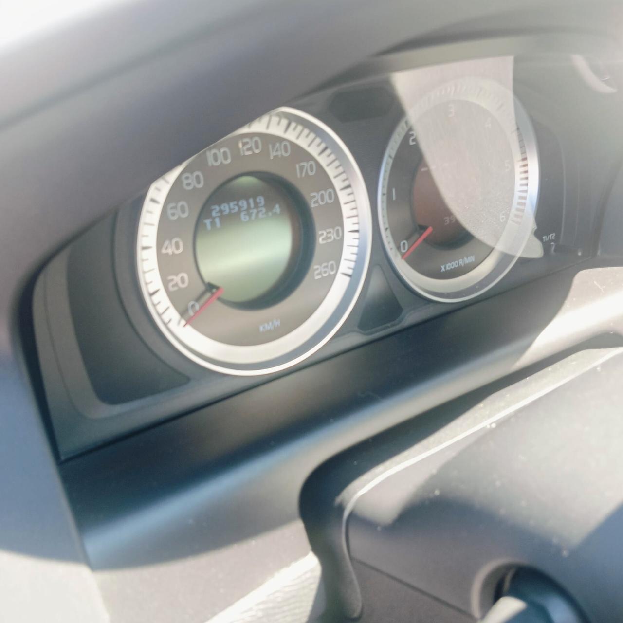 Volvo XC 60 XC60 D5 AWD Geartronic Kinetic