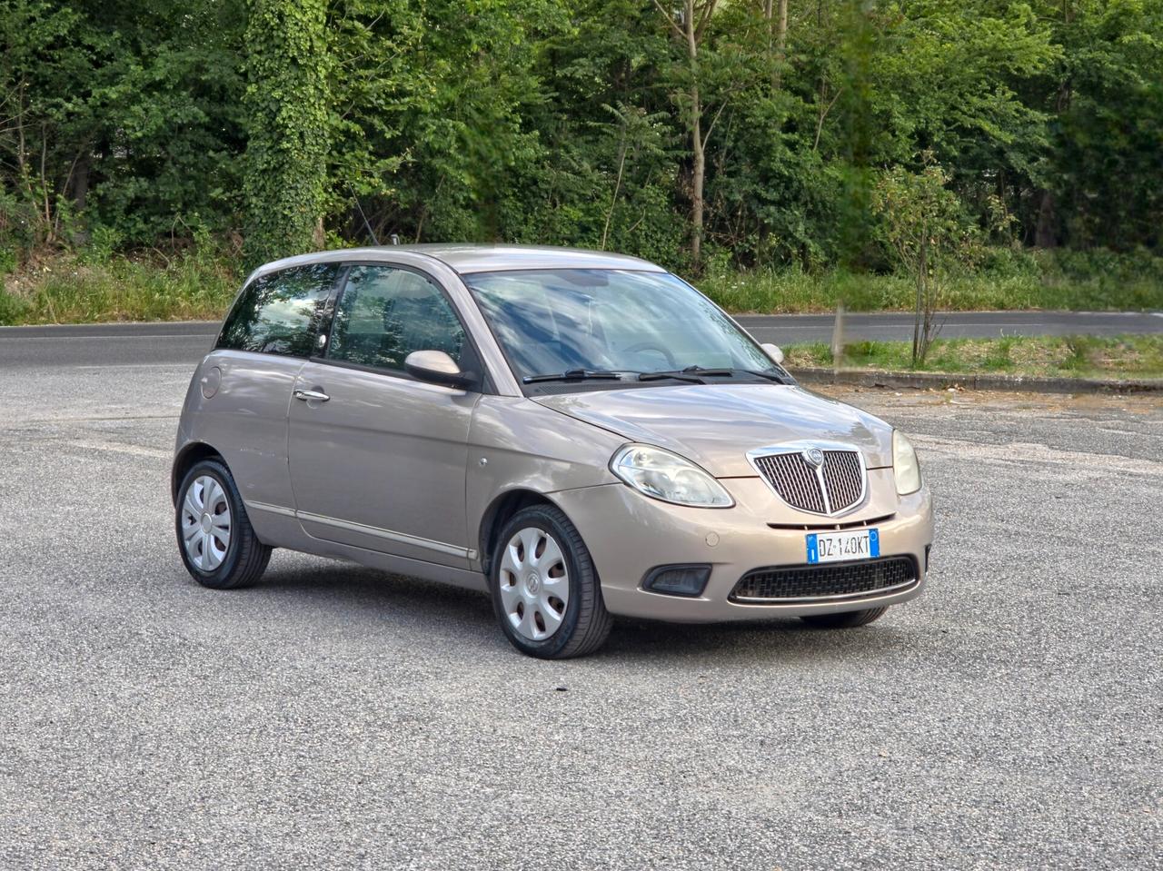 Lancia Ypsilon 1.4 Argento Ecochic GPL CV-77 2009-E4 Manuale NEO