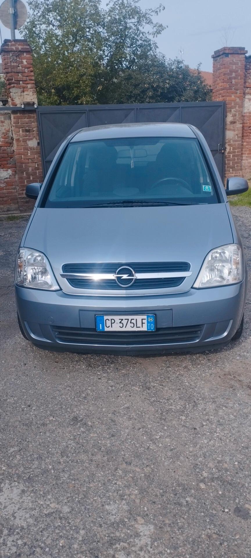 Opel Meriva 1.7 CDTI 101CV Cosmo