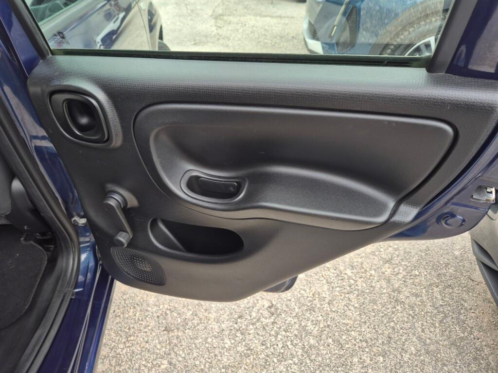 Fiat Panda 1.2 FIRE Easy 69CV 5-POSTI