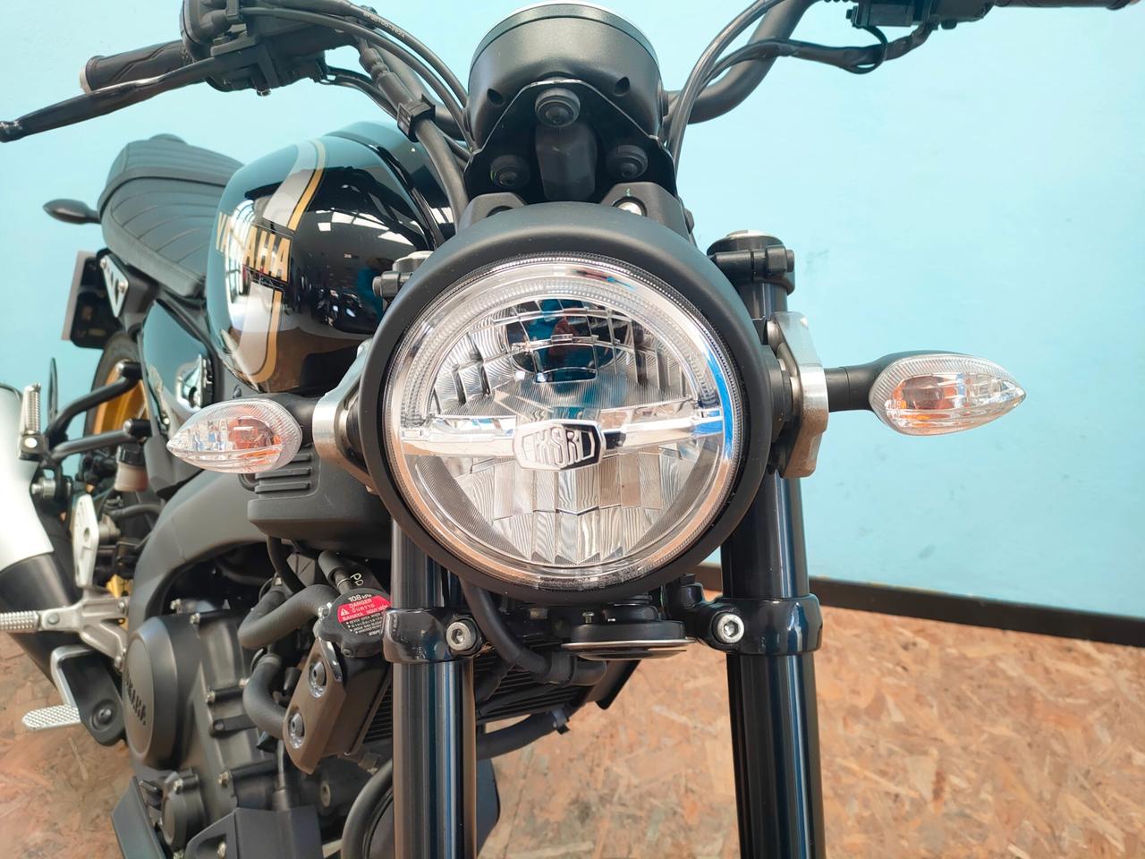 Yamaha XSR 125 LEGACY garantita e finanziabile