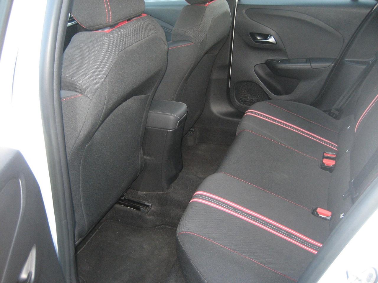 Opel Corsa 1.5 D 100 CV GS