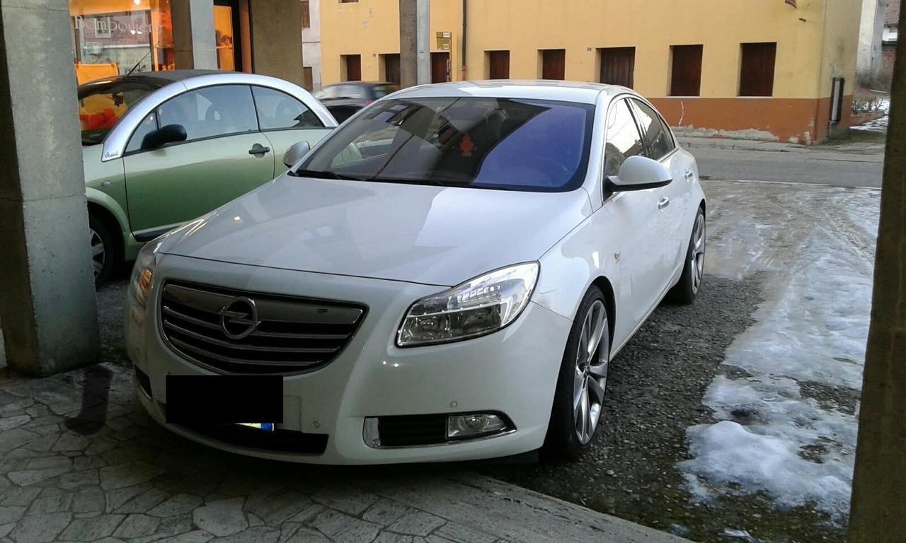 Opel Insignia 2.0 CDTI 4 porte Cosmo