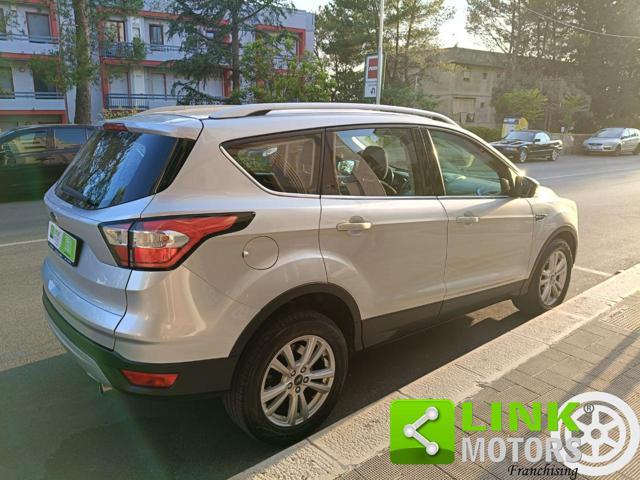 FORD Kuga 1.5 TDCI 120 CV S&S 2WD Powershift Business