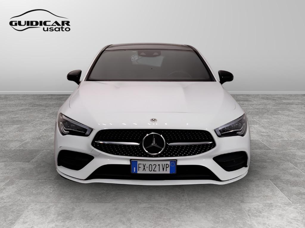 Mercedes-Benz CLA Sh.Brake - X118 - CLA Shooting Brake 200 d Premium auto