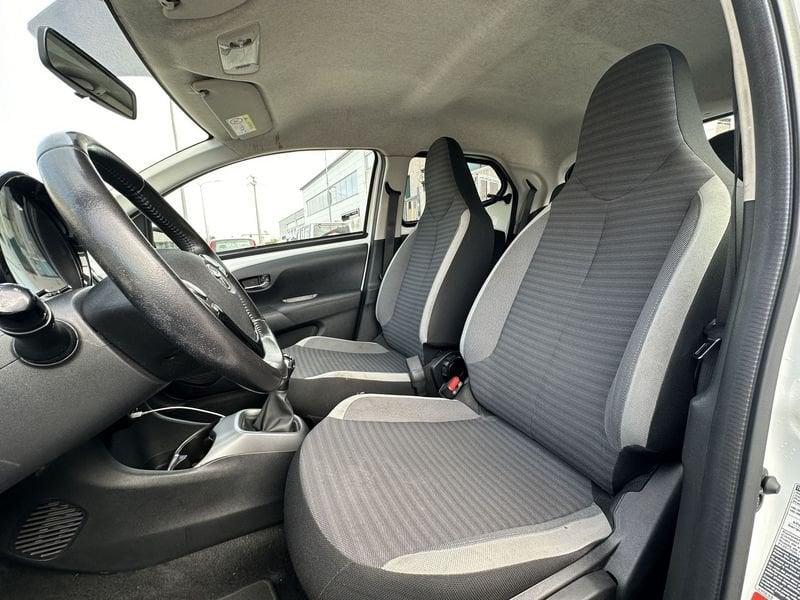 Toyota Aygo 1.0 VVT-i x-clusiv